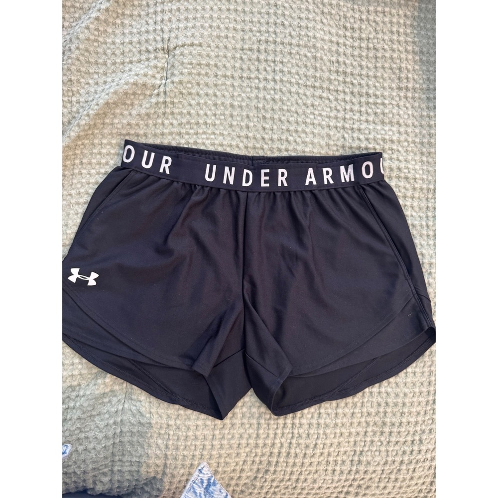 Under Armour Play Up 3.0 Black Athletic Training Shorts Womens Medium HeatGear